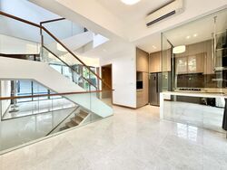 Sunrise Avenue (D28), Terrace #448570801